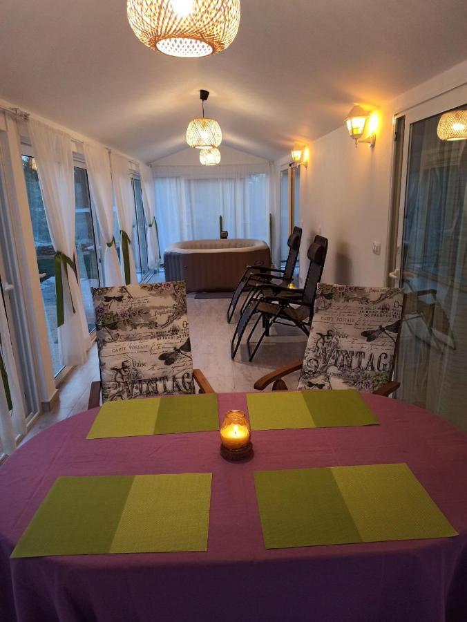 Sveti Ivan Dobrinjski Holiday House Vela Vrta מראה חיצוני תמונה
