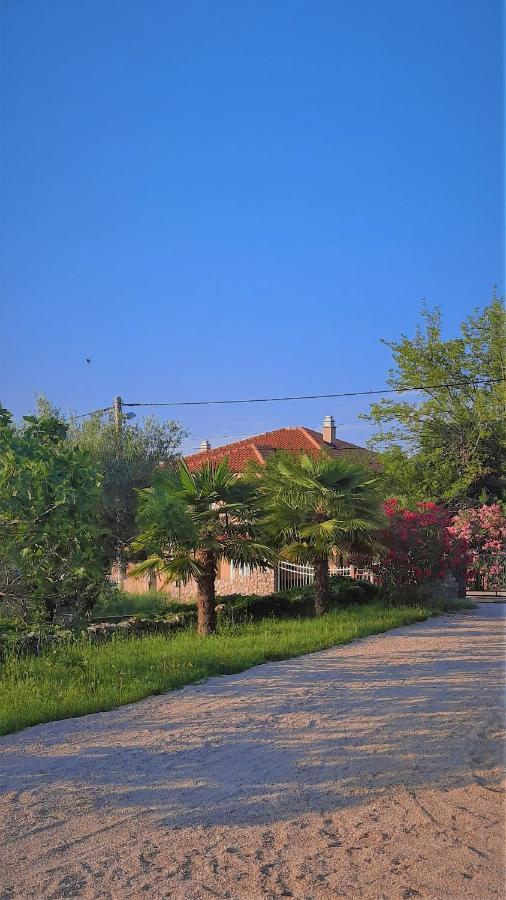 Sveti Ivan Dobrinjski Holiday House Vela Vrta מראה חיצוני תמונה