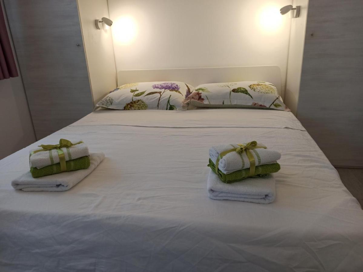 Sveti Ivan Dobrinjski Holiday House Vela Vrta מראה חיצוני תמונה