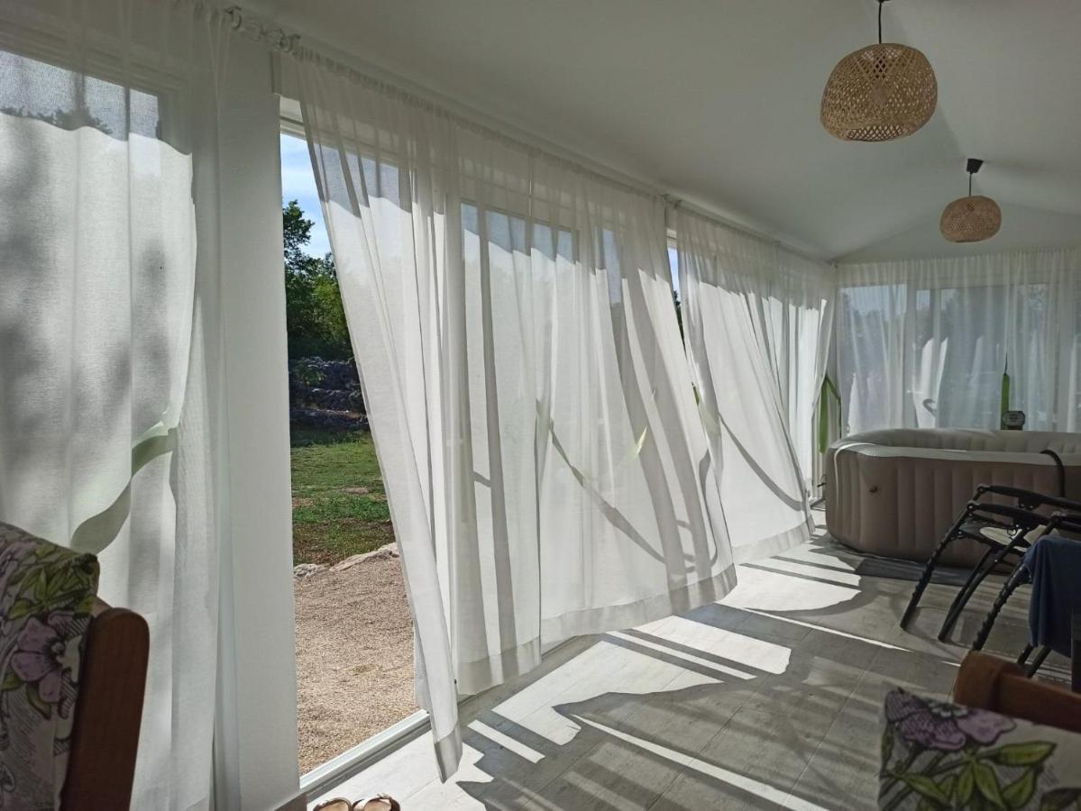 Sveti Ivan Dobrinjski Holiday House Vela Vrta מראה חיצוני תמונה