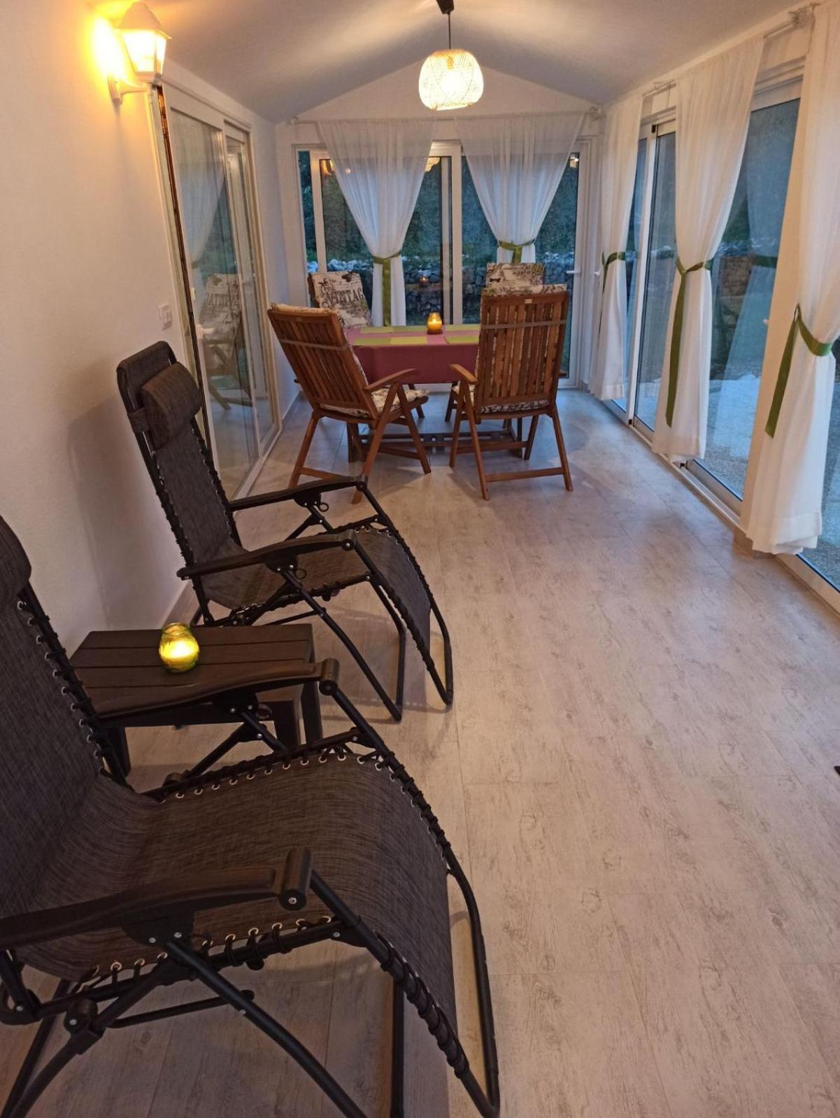 Sveti Ivan Dobrinjski Holiday House Vela Vrta מראה חיצוני תמונה